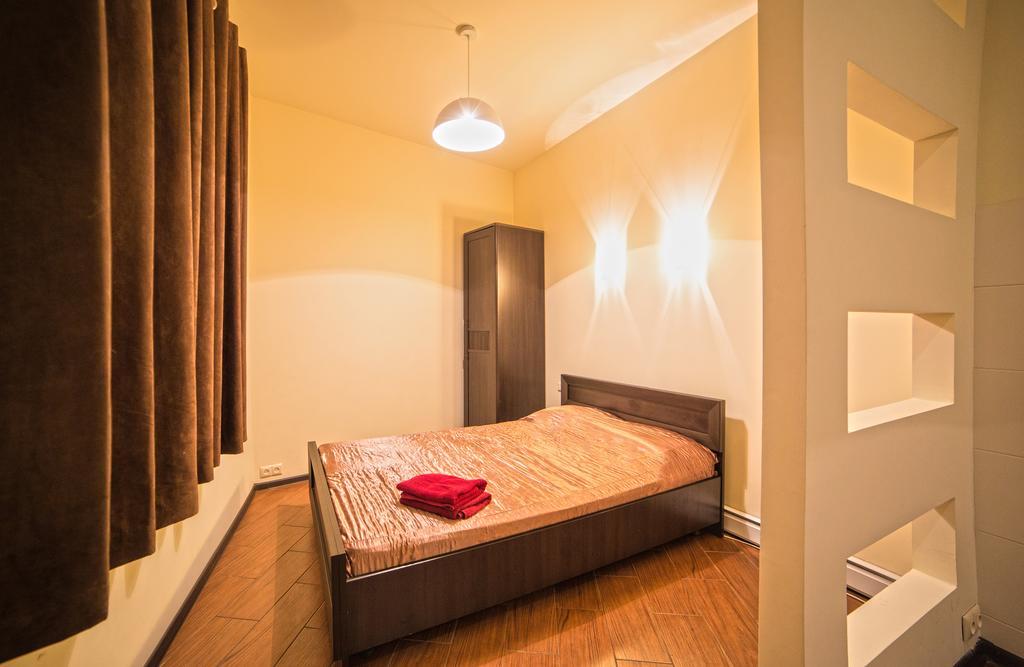 Apartment On Rappoporta 7B - 2 Lviv Buitenkant foto